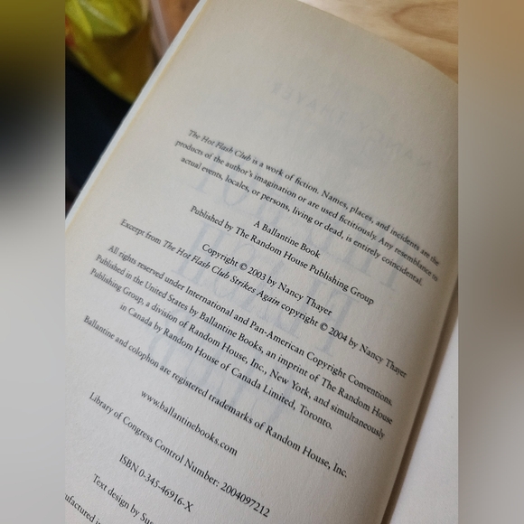 The Hot Flash Club A Novel By Nancy Thayer - Picture 2 of 3
